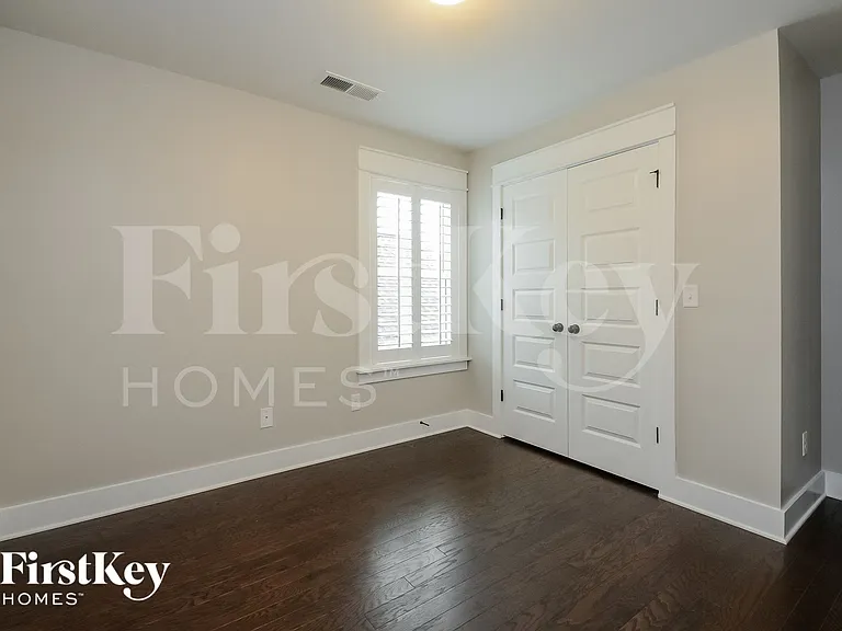 1441 Valley Trce — Photo 13