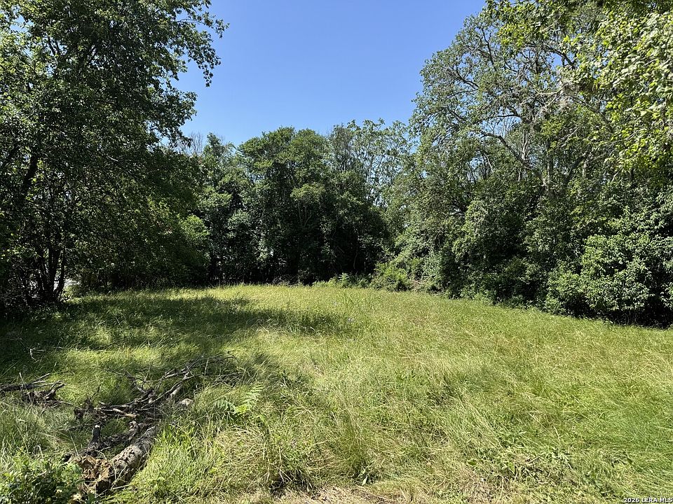 1st image of 310 S Plant Ave LOT 2