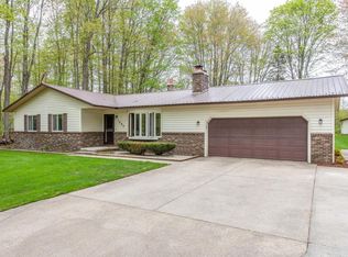 1095 Shady Brook Ln, Gaylord, MI 49735