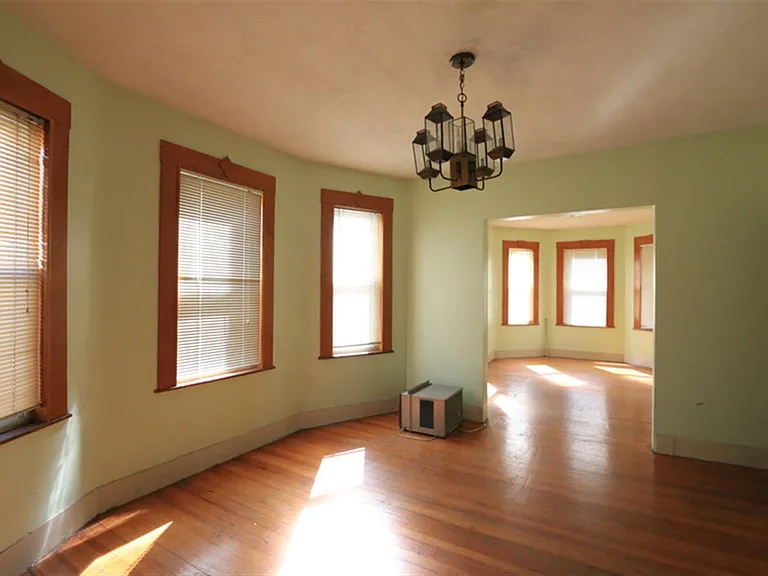 59 Conwell Ave #2 — Photo 4