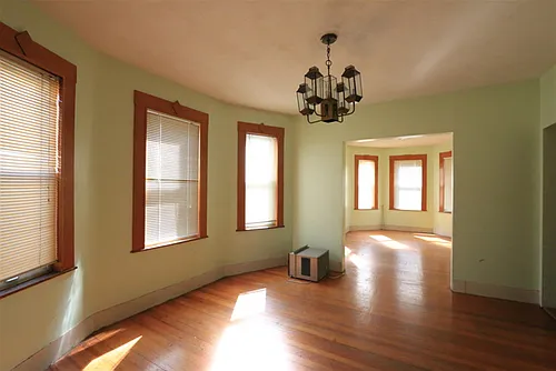 59 Conwell Ave #1 Photo 1
