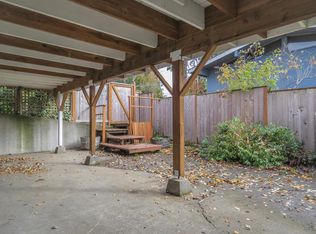 15571 SE Oatfield Rd #B, Portland, OR 97267