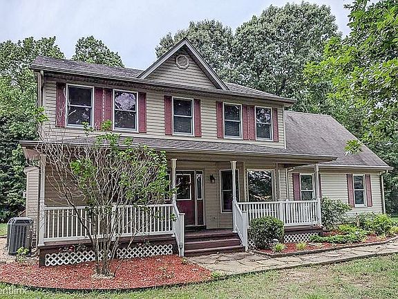 4030 Erin CT LR (20 of 1)