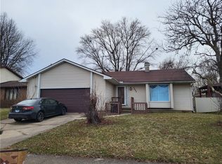 3463 N Spring Creek Rd, Decatur, IL 62526