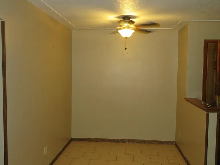 1823 Ulysses St NE #9 — Photo 7