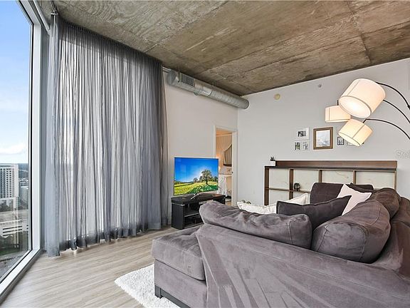 5th image of 155 Court Ave #2315
