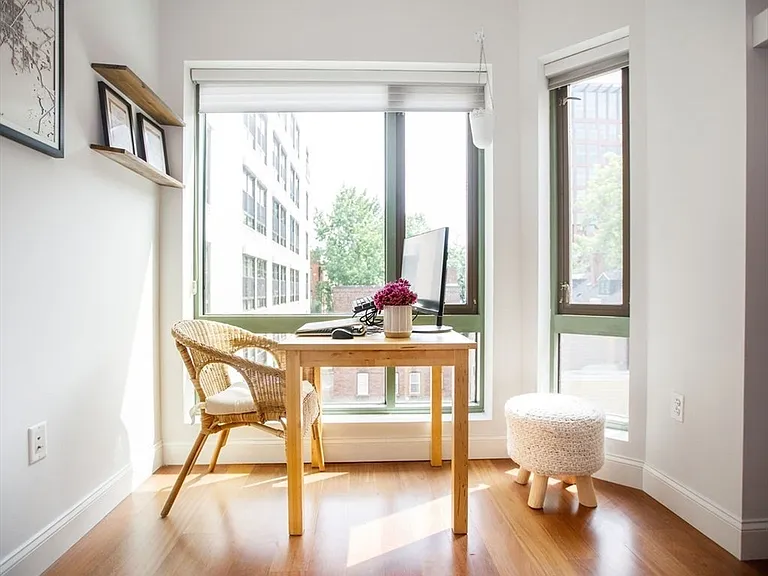 20 2nd St #324 — Photo 4