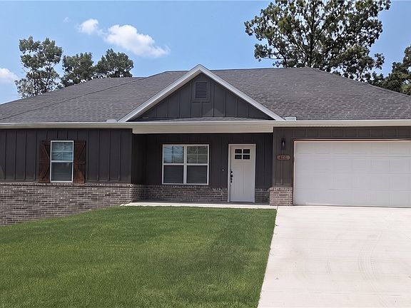 2nd image of 48 Shetland Dr