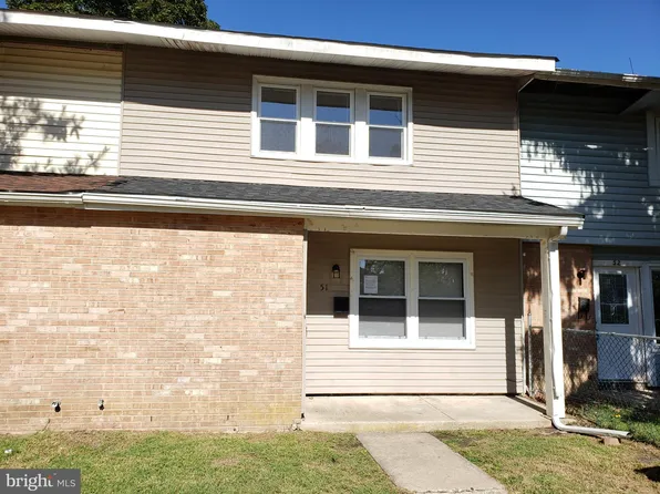 51 Memphis Ct, Sicklerville, NJ 08081