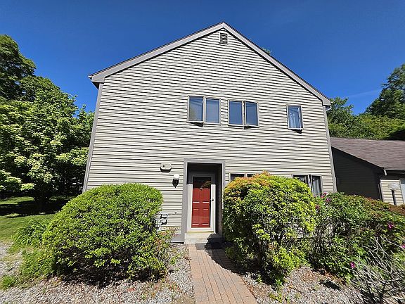 2nd image of 17 Yankee Glen Dr #17D