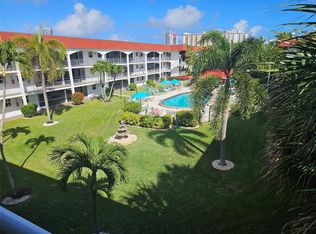 580 Egret Dr APT 310, Hallandale, FL 33009