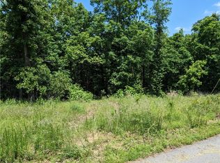 27 Rath Dr, Bella Vista, AR 72715