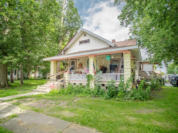 607 E 3rd St, Fowler, IN 47944