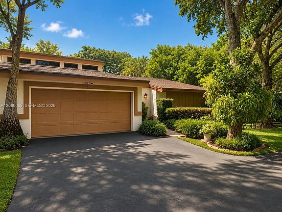 2nd image of 9000 SW 78th Ct