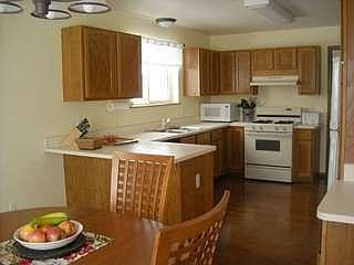 2nd image of 366 Ivylawn Dr