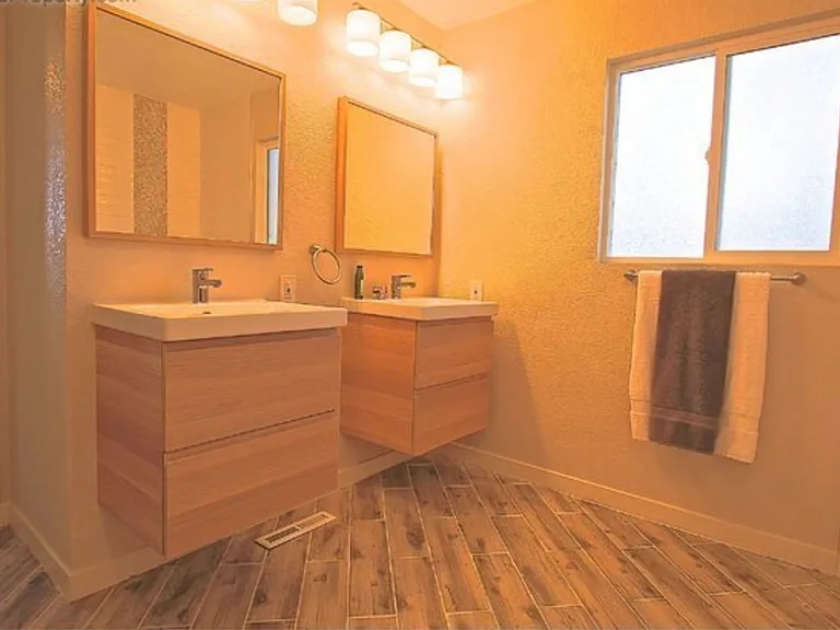 W Vine Dr — Photo 18