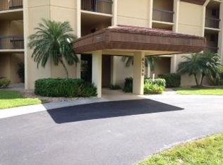 5390 Woodland Lakes Drive 202, Palm Beach Gardens, FL 33418