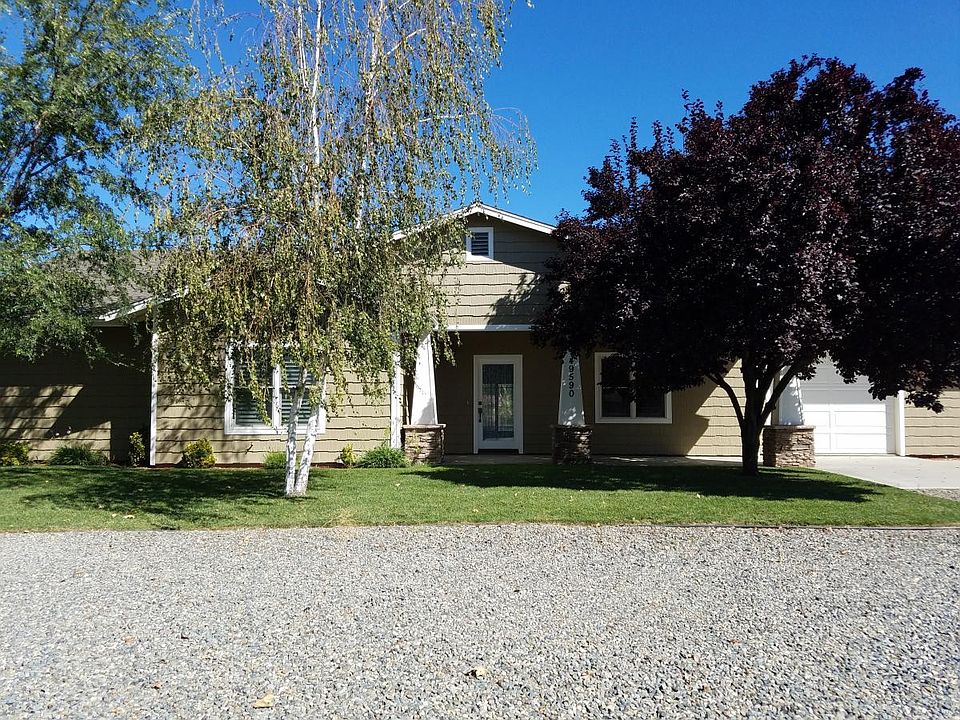 1st image of 49590 Kiowa Dr