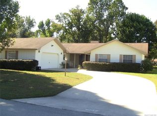 4084 S Winding Oaks Dr, Homosassa, FL 34446