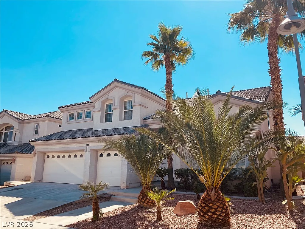 6 bed, 3.5 bath, 3470 sqft, $4,900 — Photo 4