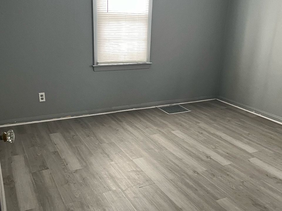 2nd image of 1516 Kirkwood Blvd