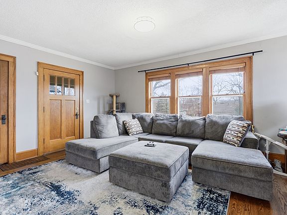 4th image of 2016 30th St