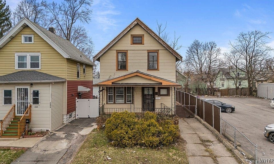 1st image of 1066 Kensington Ave