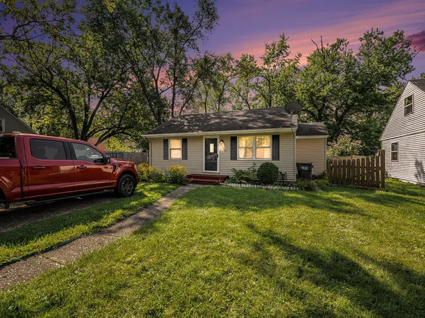 2304 Byrd Dr, Portage, MI 49002