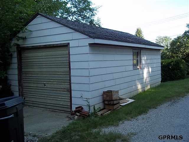 2nd image of 434 N Sellentin St