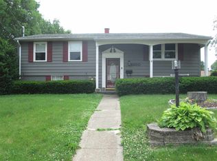1800 Memorial Dr, Pekin, IL 61554