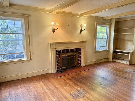 2nd image of 16 Ware Rd