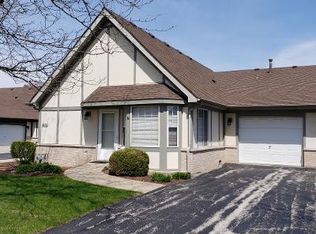 1870 Willow Circle Dr #1870, Crest Hill, IL 60403