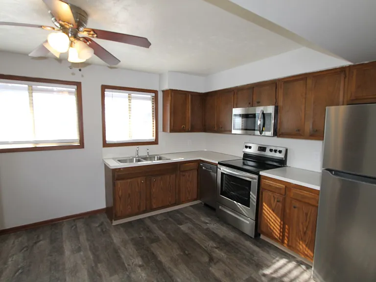 Briggs Point — Photo 144