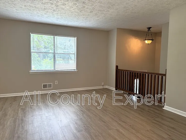 5798 Hilton Ridge Rd — Photo 6