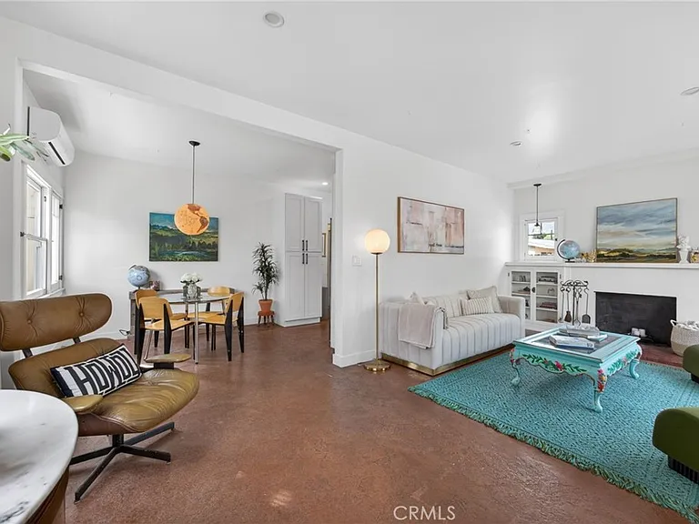 223 N Padre Juan Ave — Photo 11
