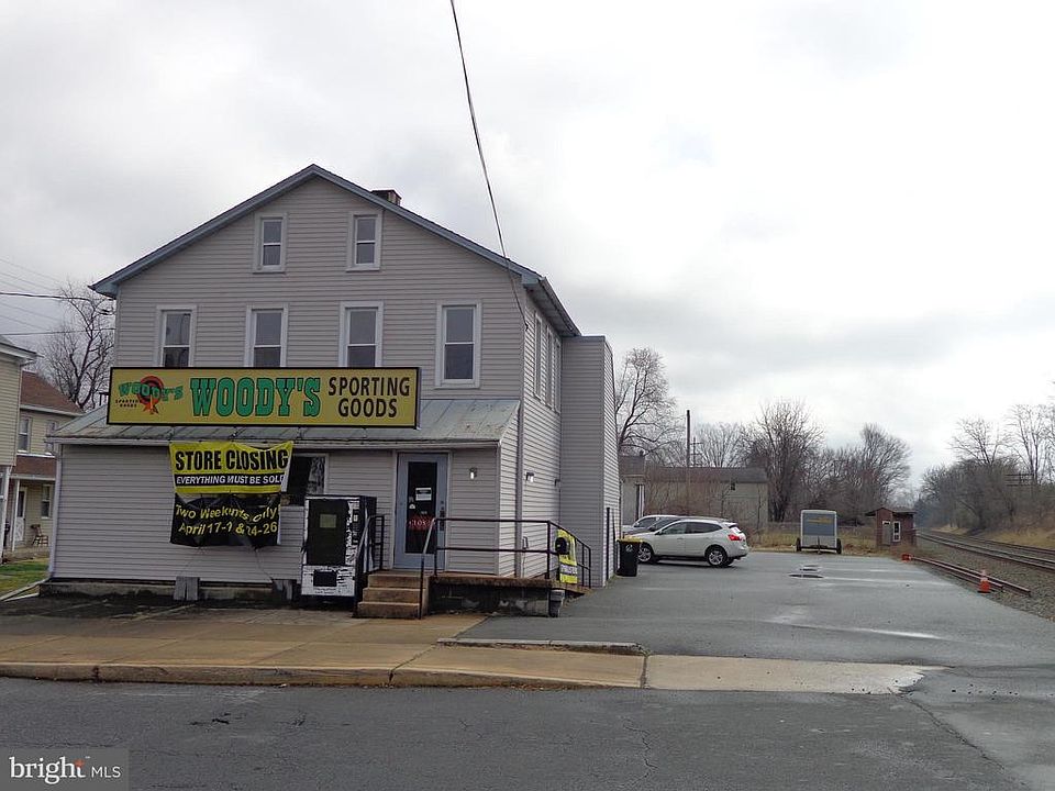 1st image of 35 Werner St