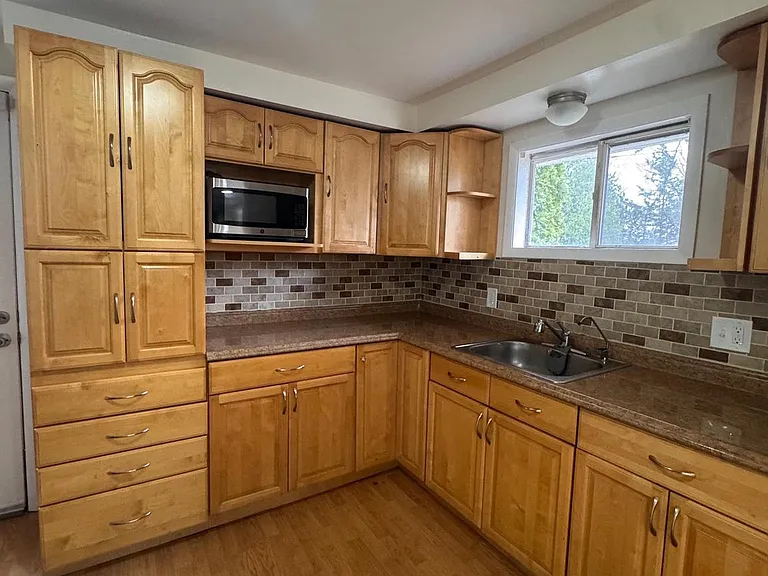 124 Gravesmith Dr — Photo 6