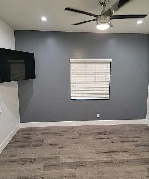 4556 Fisher St — Photo 9