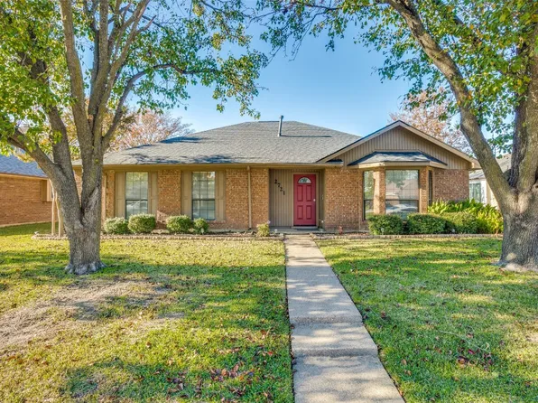 2721 Sumac Ln, Rowlett, TX 75089
