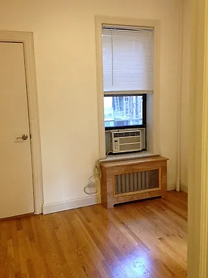 Rented by Fay Kong, LREB | media 31