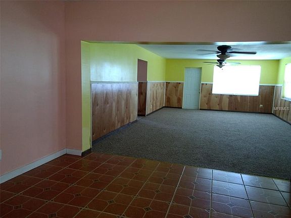 4th image of 5056 Valencia St