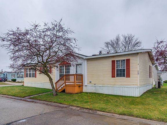 2nd image of 3708 Bentwood Cir W