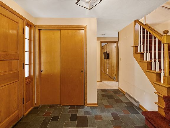 5th image of 125 Northwood Way