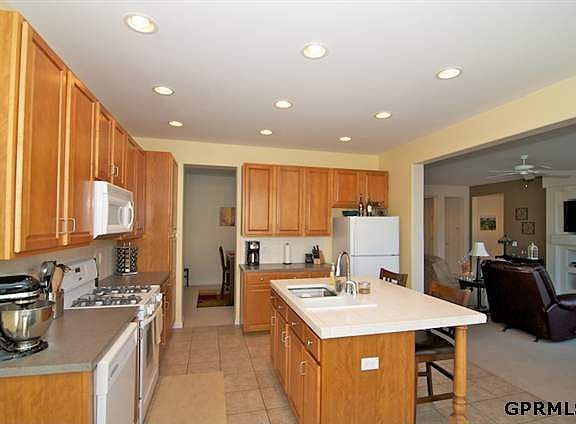 5th image of 9505 S 26th Ave