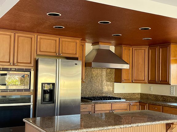 2nd image of 205 Goldenrain Ct #1