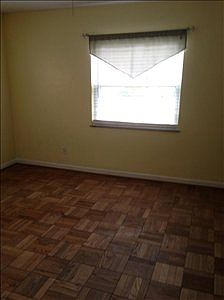 5th image of 1721 Leona Dr
