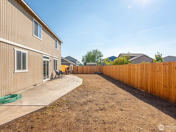5th image of 606 N Florida Drive