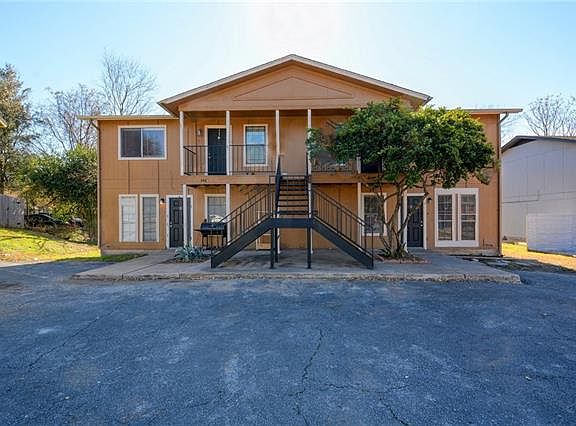 2nd image of 3466 Willowrun Dr APT B