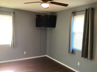 776 Ponderosa Dr, Hurst, TX 76053