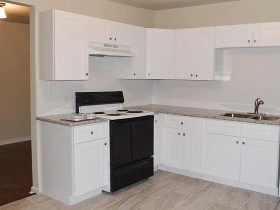 2nd image of 4706 Sayers St #A